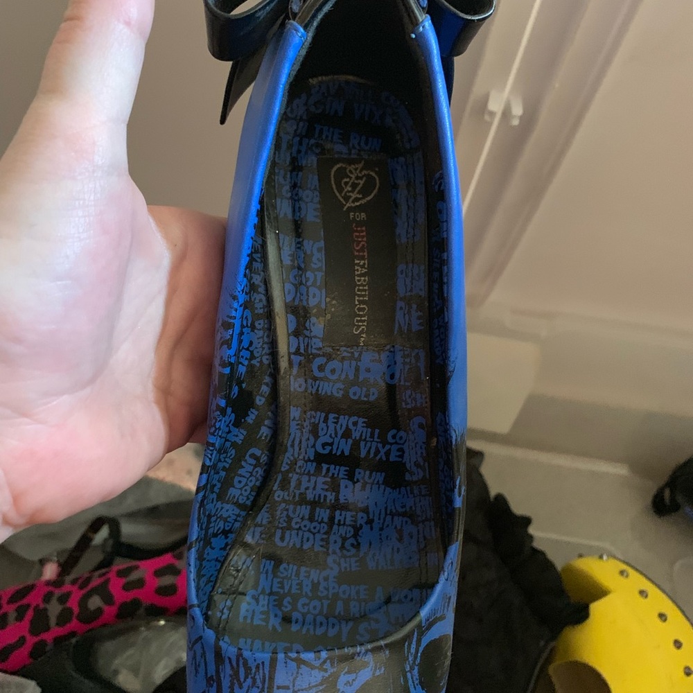 Skull heels